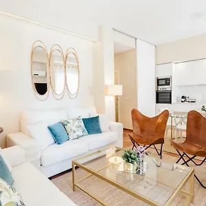 Stylish And Wide- 3bdr 3bth- Remedios , Siviglia Spagna